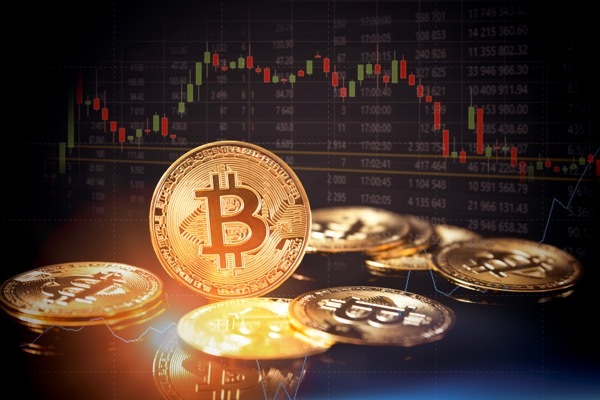 ハイリスク・ハイリターン投資おすすめ9選|仮想通貨から成長株まで厳選