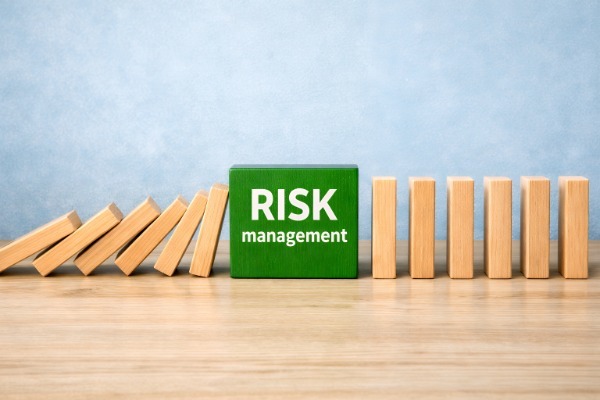 【失敗しないマンション経営】金利上昇・リスクのリアルな対策と、安全なワンルーム投資の始め方