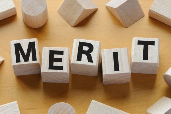 資産運用で「不動産」を選ぶべき3つの理由｜株にはないレバレッジ効果と2026年版インフレ対策