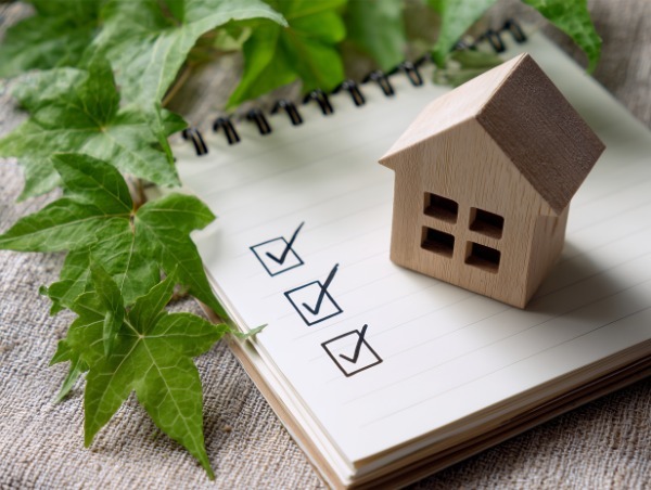 【2026年最新】不動産投資のリスクとリターンを徹底解剖！金利上昇に負けない物件選びと管理の鉄則